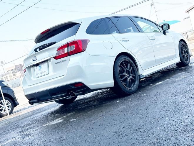 レヴォーグ2.0GT-Sアイサイト 4WD ローンが不安な方＜優遇ローン＞ 本州仕入 STIスポイラー 純正ナビ　ハーフレザー 4WD 2000 5Dr