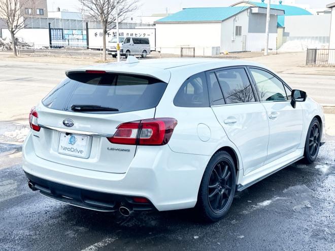 レヴォーグ2.0GT-Sアイサイト 4WD ローンが不安な方＜優遇ローン＞ 本州仕入 STIスポイラー 純正ナビ　ハーフレザー 4WD 2000 5Dr