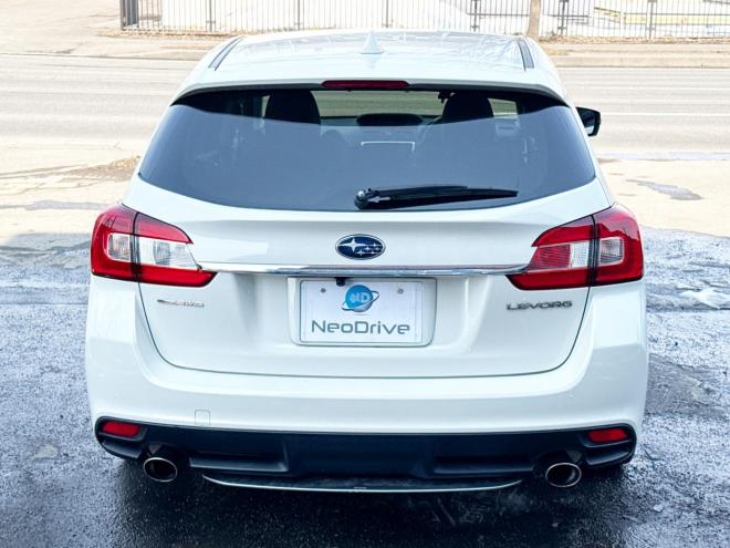 レヴォーグ2.0GT-Sアイサイト 4WD ローンが不安な方＜優遇ローン＞ 本州仕入 STIスポイラー 純正ナビ　ハーフレザー 4WD 2000 5Dr