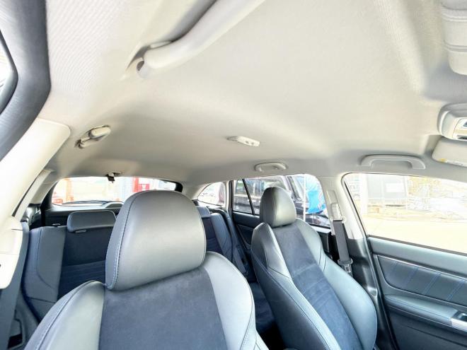 レヴォーグ2.0GT-Sアイサイト 4WD ローンが不安な方＜優遇ローン＞ 本州仕入 STIスポイラー 純正ナビ　ハーフレザー 4WD 2000 5Dr