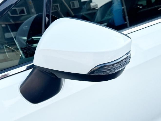 レヴォーグ2.0GT-Sアイサイト 4WD ローンが不安な方＜優遇ローン＞ 本州仕入 STIスポイラー 純正ナビ　ハーフレザー 4WD 2000 5Dr