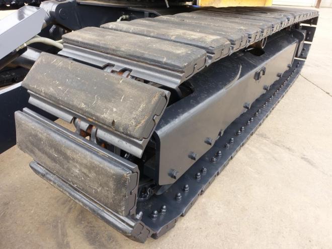 バックホーヤンマー　B7-6　バケット容量0.28m3