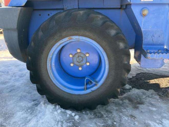 ホイールローダ日立建機株式会社　4WD 1500