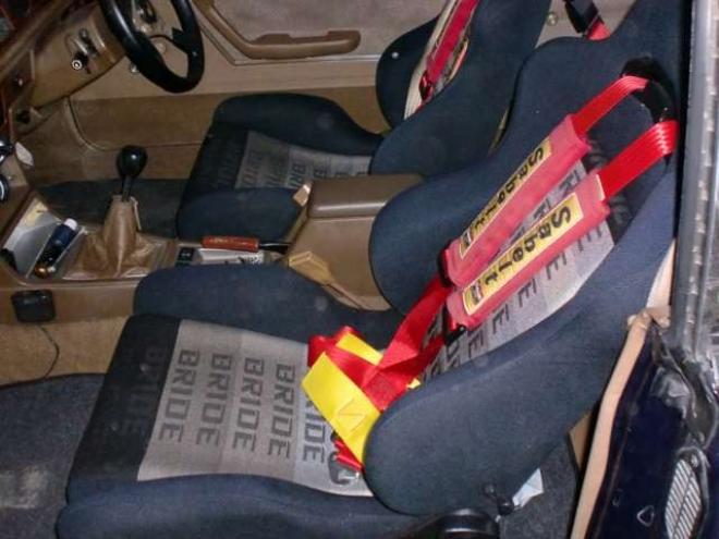 コロナクーペ 2000GT　エンジン18R バケットシート　社外アルミロンシャン　2シーター　ソレックスキャブ 2WD 2000