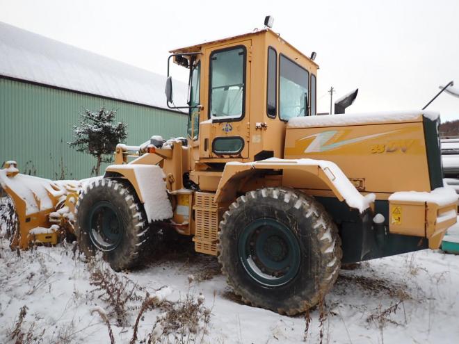 ホイールローダ高速仕様　ワンタッチマルチプラウ＆バケット　恵庭ヤード