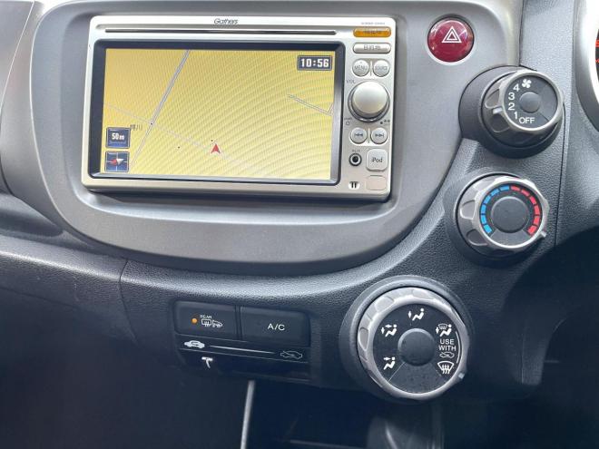 フィット1.3G 4WD 5年保証 ナビ ETC 寒冷地仕様 禁煙 車検整備2年付