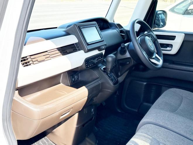 N-BOX660L 4WD ローンが不安な方＜優遇ローン＞ 本州仕入　寒冷地仕様　ホンダセンシング 4WD 660 5Dr