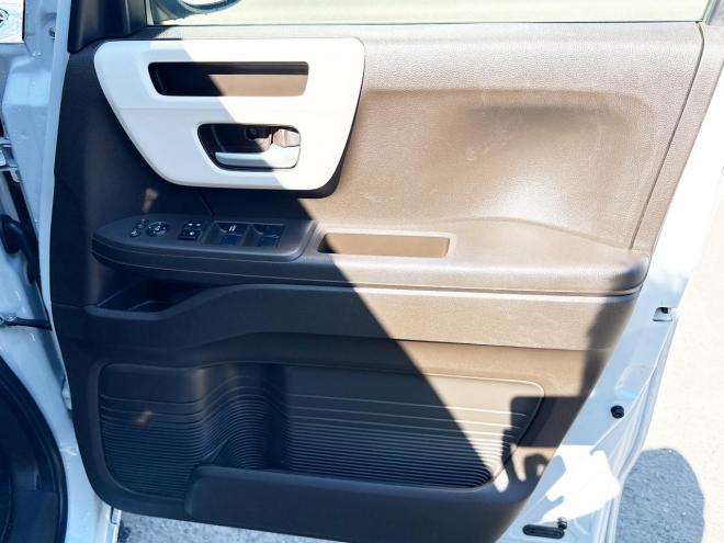 N-BOX660L 4WD ローンが不安な方＜優遇ローン＞ 本州仕入　寒冷地仕様　ホンダセンシング 4WD 660 5Dr