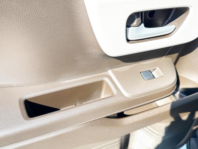 N-BOX660L 4WD ローンが不安な方＜優遇ローン＞ 本州仕入　寒冷地仕様　ホンダセンシング 4WD 660 5Dr