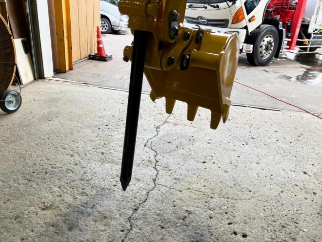 バックホーコマツ　中古　PC10MR-2　ブレーカー付　建機