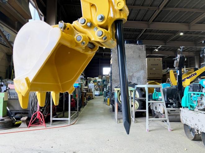 バックホーコマツ　中古　PC10MR-2　ブレーカー付　建機