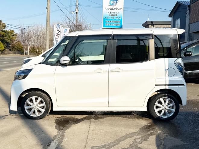 デイズルークス660ハイウェイスターX 4WD 4WD 660 5Dr