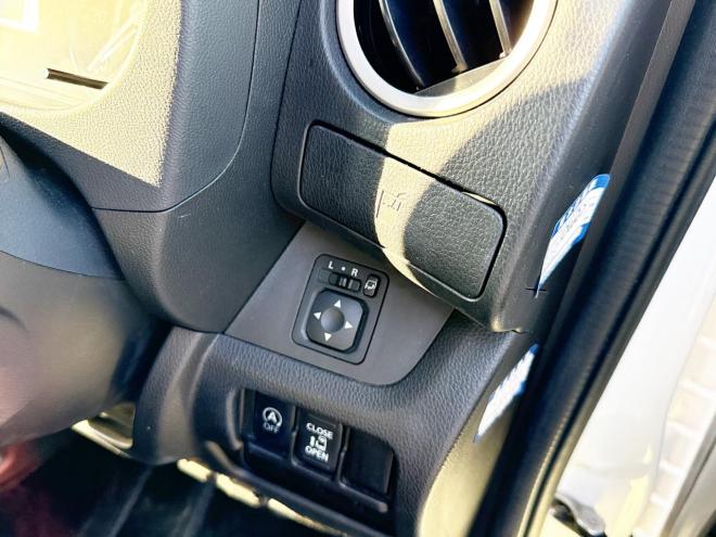 デイズルークス660ハイウェイスターX 4WD 4WD 660 5Dr