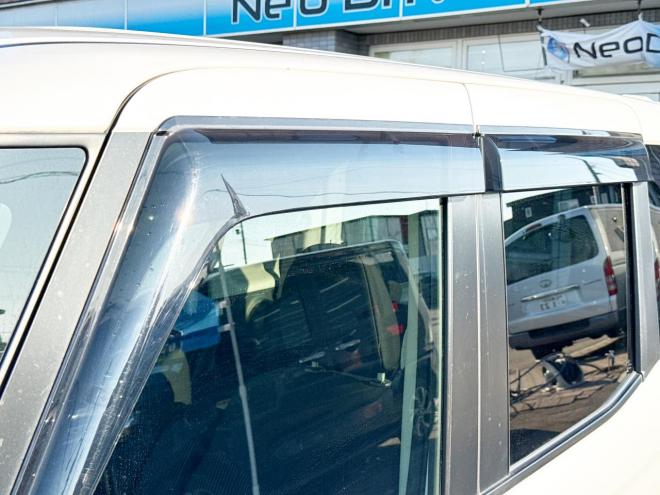 デイズルークス660ハイウェイスターX 4WD 4WD 660 5Dr