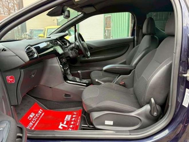 シトロエンDS3 シック　ETC　エアコン・クーラー　パワステ　パワーウィンドウ　キーレス　ABS 運転席エアバッグ　助手席エアバッグ　サイドエアバッグ　横滑り防止装置　社外ナビ　MTモード付 正規輸入車 2WD 1200