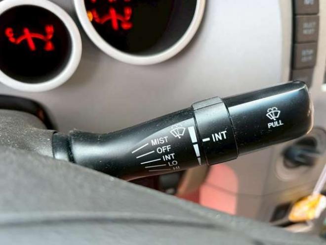 タンドラクルーマックス SR5 5.7 V8 4WD　 正規輸入車 5700