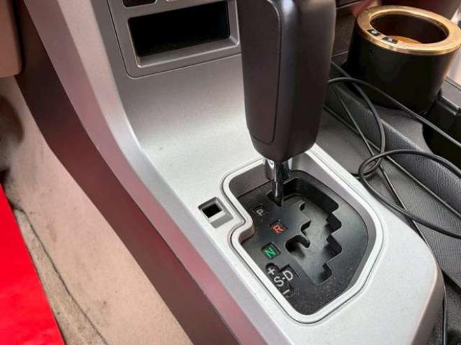 タンドラクルーマックス SR5 5.7 V8 4WD　 正規輸入車 5700