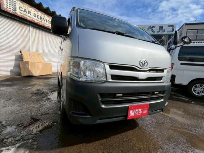 ハイエースバン3.0 DX ロング ハイルーフ ディーゼルターボ 4WD　エアコン　キーレスエントリー　パワステ　パワーウィンドウ　ABS　盗難防止装置　片側スライドドア 3000