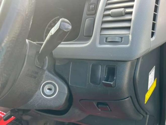 ハイエースバン3.0 DX ロング ハイルーフ ディーゼルターボ 4WD　エアコン　キーレスエントリー　パワステ　パワーウィンドウ　ABS　盗難防止装置　片側スライドドア 3000