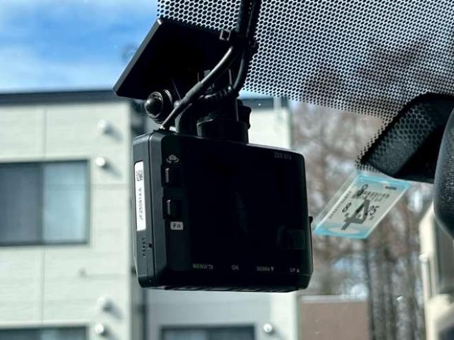 ハイエースバン3.0 DX ロング ハイルーフ ディーゼルターボ 4WD　エアコン　キーレスエントリー　パワステ　パワーウィンドウ　ABS　盗難防止装置　片側スライドドア 3000