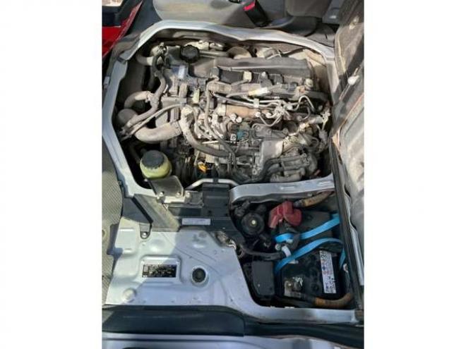 ハイエースバン3.0 DX ロング ハイルーフ ディーゼルターボ 4WD　エアコン　キーレスエントリー　パワステ　パワーウィンドウ　ABS　盗難防止装置　片側スライドドア 3000