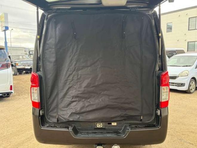 キャラバンNV350 2.5 プレミアムGX ロングボディ ディーゼルターボ 4WD　ナビ　バックカメラ　ETC　パワステ　パワーウィンドウ　キーレスエントリー　エアコン　盗難防止装置　両側スライドドア　フロントフォグランプ 2500