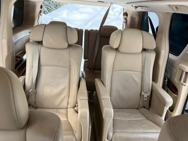 アルファード3.5 350G Lパッケージ 4WD　ETC　後席モニター　両側電動スライドドア　社外エンジンスターター　パワーウィンドウ　パワーバックドア　純正ナビ　　バックカメラ　キーレス　3列シート　ABS 電動シート　シートヒーター　パワステ 3500