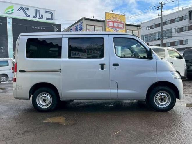 タウンエースバン1.5 GL 4WD　パワステ　パワーウィンドウ　ドライブレコーダー　ABS　エアコン　両側スライドドア　寒冷地仕様　リアヒーター 1500