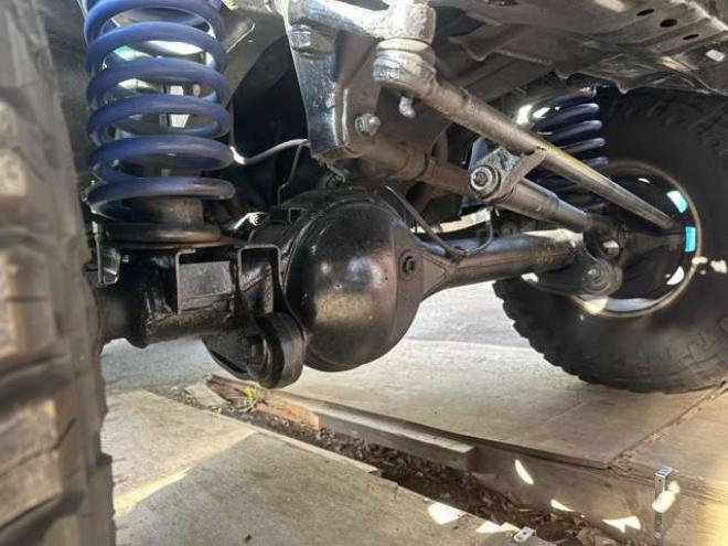 サファリ4.2 エクストラ標準ルーフAD ディーゼル 4WD　リフトアップ　リアヒーター　社外サンルーフ　ドライブレコーダー　ETC　可倒式リアシート　パワステ　社外アルミホイール　社外オーディオ　マッドタイヤ　全塗装済　ターボ 4200