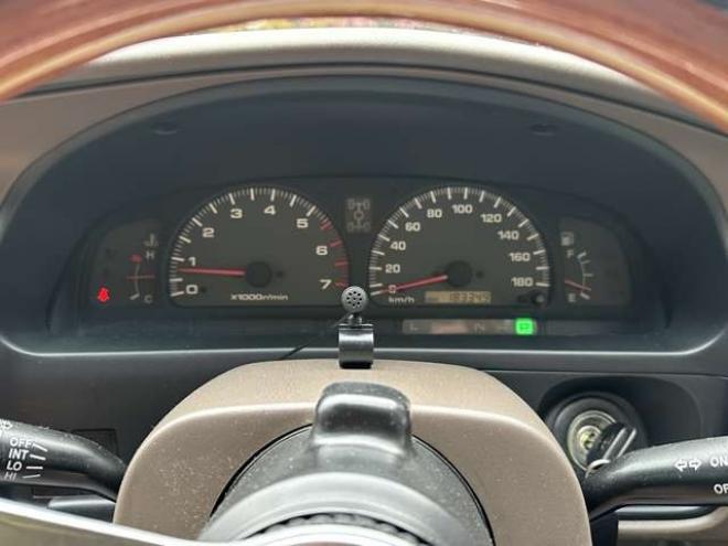 ハイラックスサーフ2.7 SSR-X パッケージオプションA 4WD　ナローボディ　リフトアップ　グリル　グッドリッチAW　パワステ　パワーウィンドウ　ABS　キーレス 2700