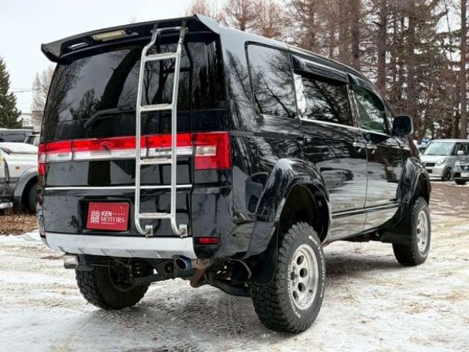 デリカD：5 2.4 G パワーパッケージ 4WD　リフトアップ　両側パワースライドドア　社外ナビ　バックカメラ　フロントカメラ　リアパワーゲート　後席モニター　パワステ　パワーウィンドウ　ABS　キーレスエントリー 2400