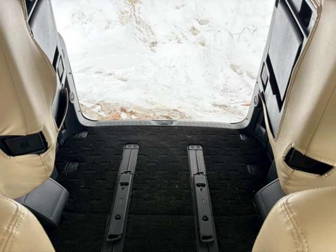 デリカD：5 2.4 G パワーパッケージ 4WD　リフトアップ　両側パワースライドドア　社外ナビ　バックカメラ　フロントカメラ　リアパワーゲート　後席モニター　パワステ　パワーウィンドウ　ABS　キーレスエントリー 2400