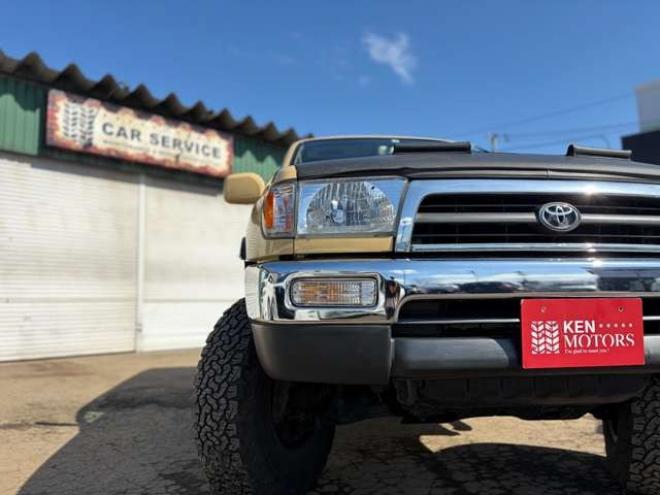 ハイラックスサーフ2.7 SSR-V ワイドボディ 4WD　US仕様　リフトアップ　全塗装済　社外ナビ　パワステ　パワーウィンドウ　ETC　バックカメラ　アルミホイール　ルーフレール　キーレスエントリー　ABS　エアコン 2700