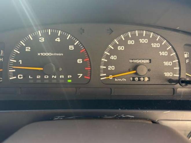 ハイラックスサーフ2.7 SSR-V ワイドボディ 4WD　US仕様　リフトアップ　全塗装済　社外ナビ　パワステ　パワーウィンドウ　ETC　バックカメラ　アルミホイール　ルーフレール　キーレスエントリー　ABS　エアコン 2700