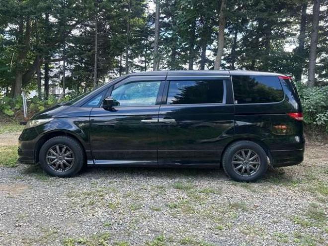 エリシオン2.4 G エアロ HDDナビスペシャルパッケージ 4WD　ABS　バックカメラ　盗難防止装置　エアコン　パワステ　パワーウィンドウ　HDDナビ　ETC　キーレス　3列シート　両側電動スライドドア　アルミホイール　DVD再生　CD　フォグランプ 2400