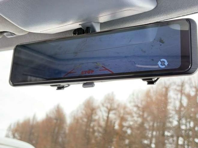 ハイラックスサーフ3.0 SSR-G ワイドボディ ディーゼルターボ 4WD　リフトアップ　全塗装済ベージュ　アルミホイール　メッキバンパー　サンルーフ　ETC　パワステ　パワーウィンドウ　ABS　キーレスエントリー　エアコン　寒冷地仕様 3000