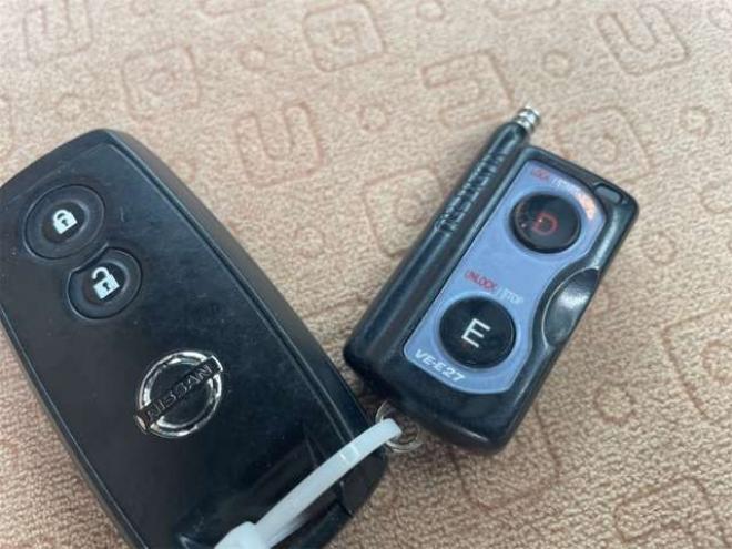 モコE FOUR 4WD　新在　庫　限　定　値　下　3月末限定 660