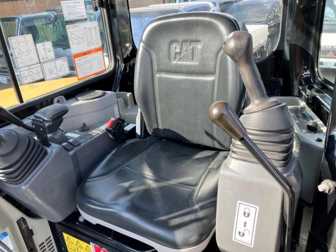 バックホーCAT　中古　305.5E2CR　クレーン仕様　建機