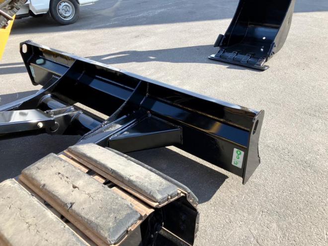 バックホーCAT　中古　305.5E2CR　クレーン仕様　建機