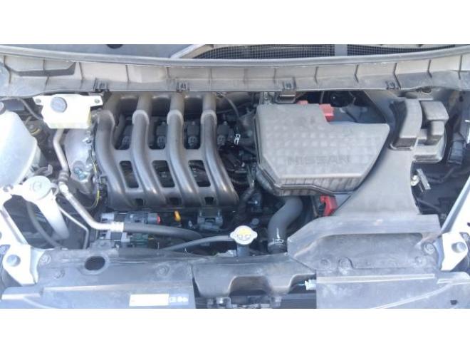 セレナX VセレクションⅡ　4WD 4WD 2000 5Dr