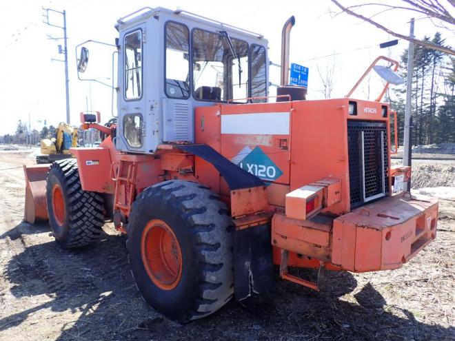 ホイールローダLX120-2　ワンタッチマルチプラウ＆バケット　恵庭ヤード