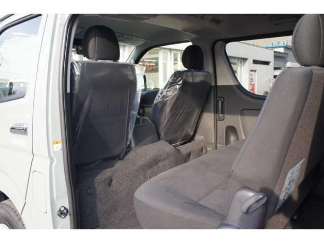 ハイエースバン2.8 スーパーGL ロング ディーゼルターボ 4WD　アースカラーPKG　アーバンカーキ　　両側パワースライドドア　デジタルインナーミラー　全方位カメラ　バックカメラ　寒冷地仕様　LEDヘッドライト　415コブラフラットベッドキット 登録済未使用車 2800