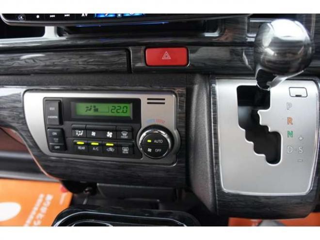 ハイエース2.7 GL ロング ファインテックツアラー 4WD　415COBRA　ファントムヘッドライトシステム&フェイスリフトキット&F/S/R/ルーフスポ/ボンネット/プレステージテールランプ&新作バッドラッカーHP-6　18インチAW　TOYO　H30　225/50R18 2700