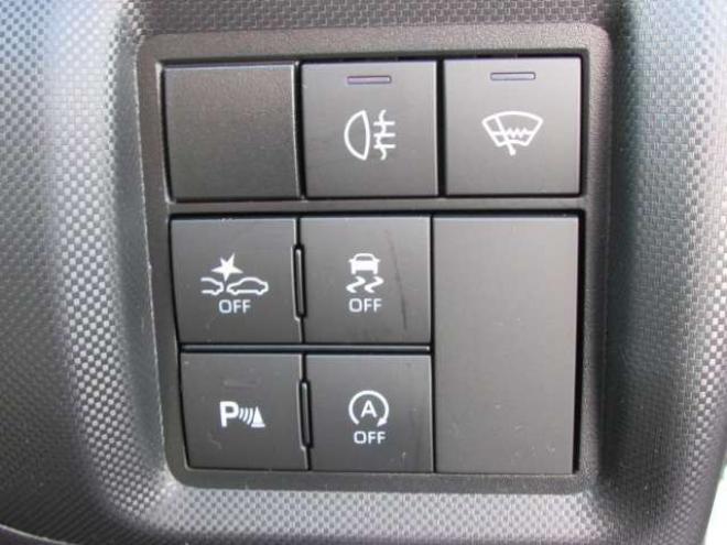 ライズ1.0 Z 4WD　プリクラッシュセーフティー/アイドリングストップ/純正エンジンスターター/純正ナビ/フルセグTV/アラウンドビュー/シートヒーター/ETC 1000