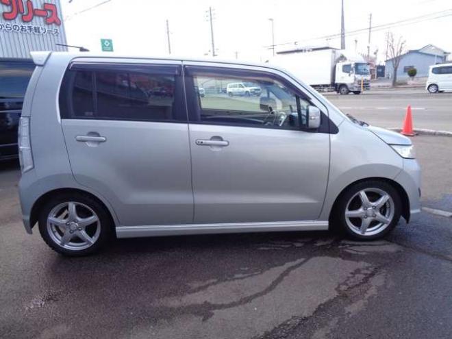 ワゴンRスティングレー T 4WD　ターボ　キーフリー　ローダウン　エアロ　車検整備付 660