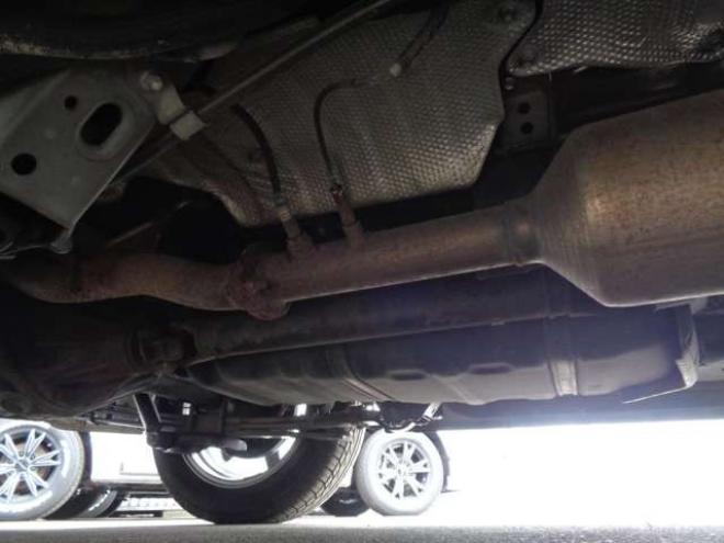 レジアスエース2.8 スーパーGL ダークプライムII ロングボディ ディーゼルターボ 4WD　415COBRA　S-6ボンネット&クリーンルック3Fリップ&ステージ2ルーフスポイラー&バッドラッカーSD-6　17インチAW　ヨコハマPARADA215/60R17　両側パワースライドドア　ETC　社外コンソールBOX　ベットキット 2800