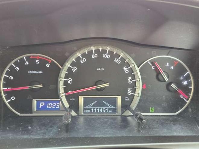 ハイエースバン2.8 スーパーGL ロング ディーゼルターボ 4WD　リアヒーター&クーラー　プッシュスタート　スマートキー　LEDヘッド　ベッドキッド　横滑り防止　衝突被害軽減　車線逸脱　トヨタ純正ナビ　フルセグTV　Bluetooth　バックカメラ　トヨタ純正リアモニター　ETC 2800