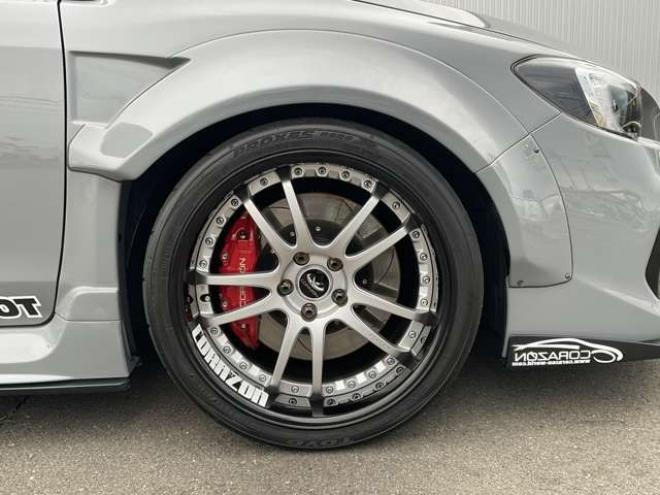レヴォーグ2.0 STI スポーツ アイサイト 4WD　東京オートサロン2020受賞車　フロント片側60mmワイド　リア片側85mmワイド　ナルドグレー全塗装　BRIDEセミバケットシート　WRX後期Fバンパー　フロント6POTキャリパー　CUSCO製車高調　車幅公認済み 2000