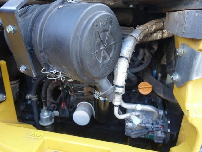 バックホーコマツ PC55MR-5N0  バケット容量0.20m3