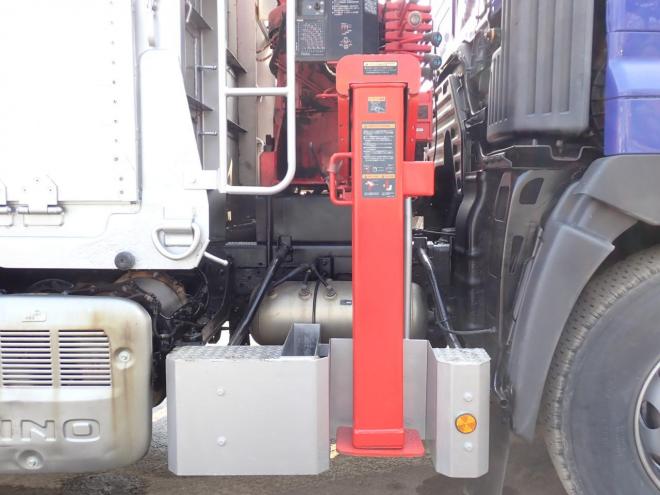 プロフィア4段クレーン＆ラジコン　苫小牧ヤード